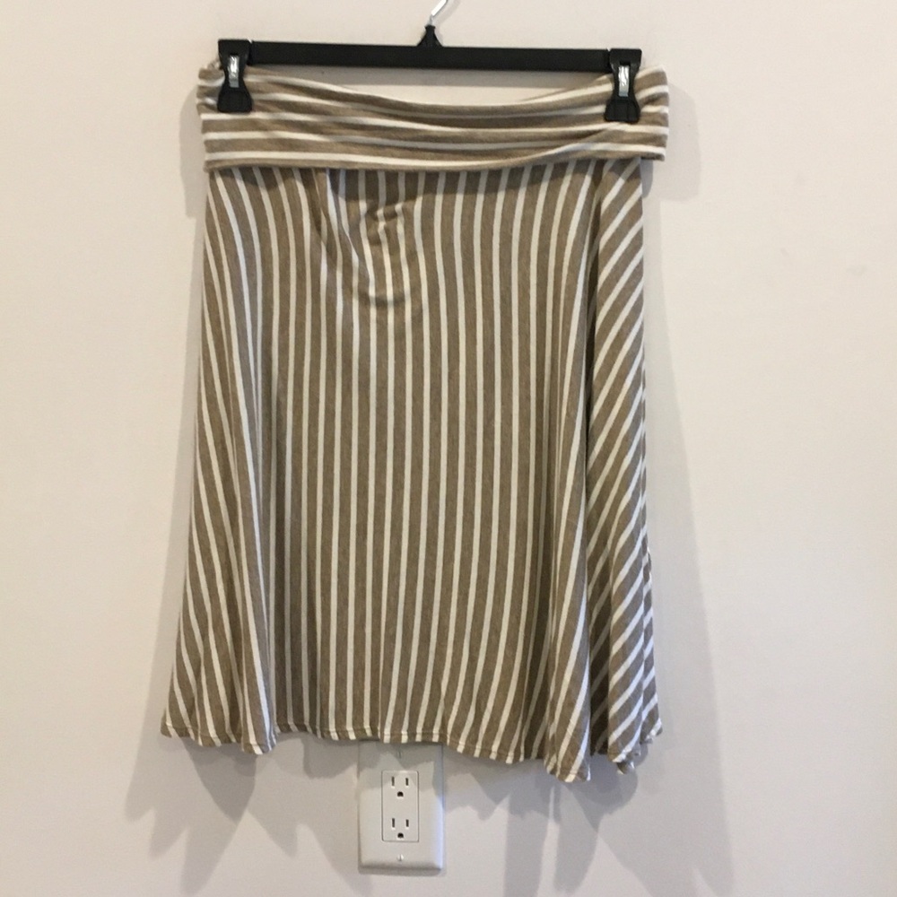 Max Studio Beige and White Striped Fold-Over A-Line Skirt